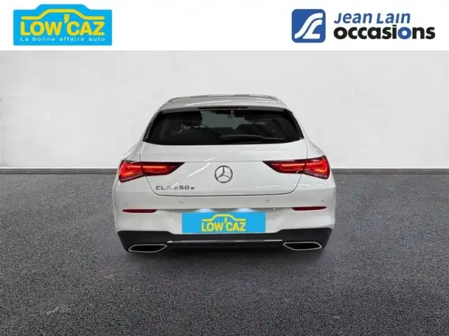 Mercedes Cla shooting brake 250 e 8g-dct — photo 46