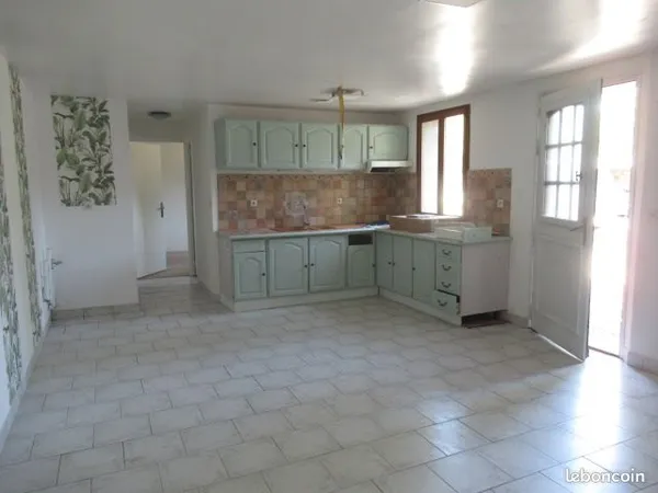 Agréable maison de plain-pied à deux pas de Bréval