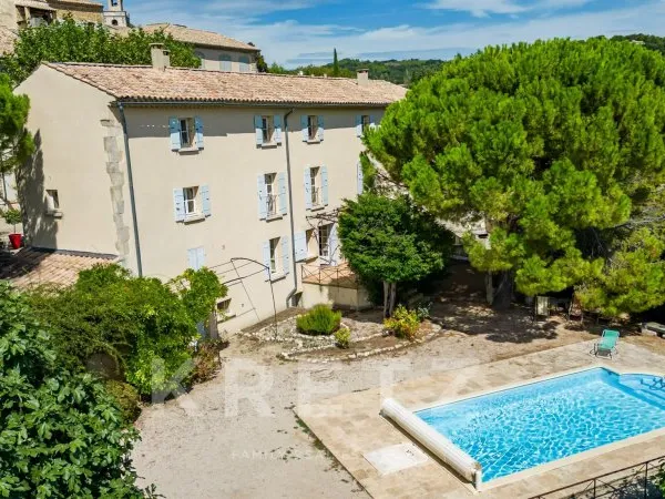 Demeure en pierre d'exception | Village recherché | Vue Mont Ventoux