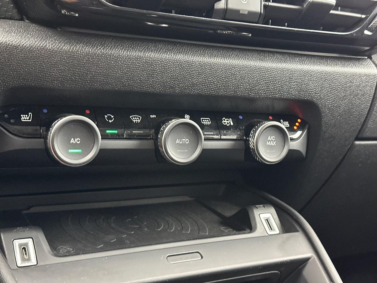 Citroën C4 puretech 130 s&s eat8 shine pack — photo 28