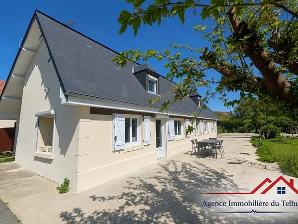 Maison familiale de 160m2 viable de plain-pied avec une vue