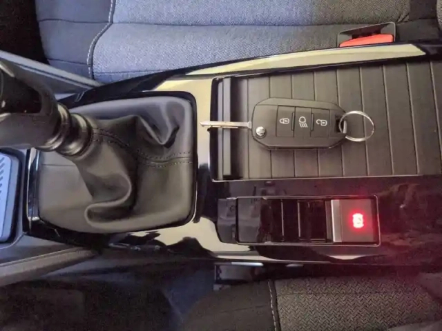 Citroën C4 puretech 100 bvm6 — photo 59