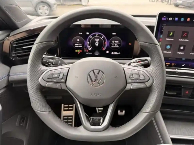 Volkswagen Tiguan 2.0 tdi 150ch r-line edition dsg7 — photo 11
