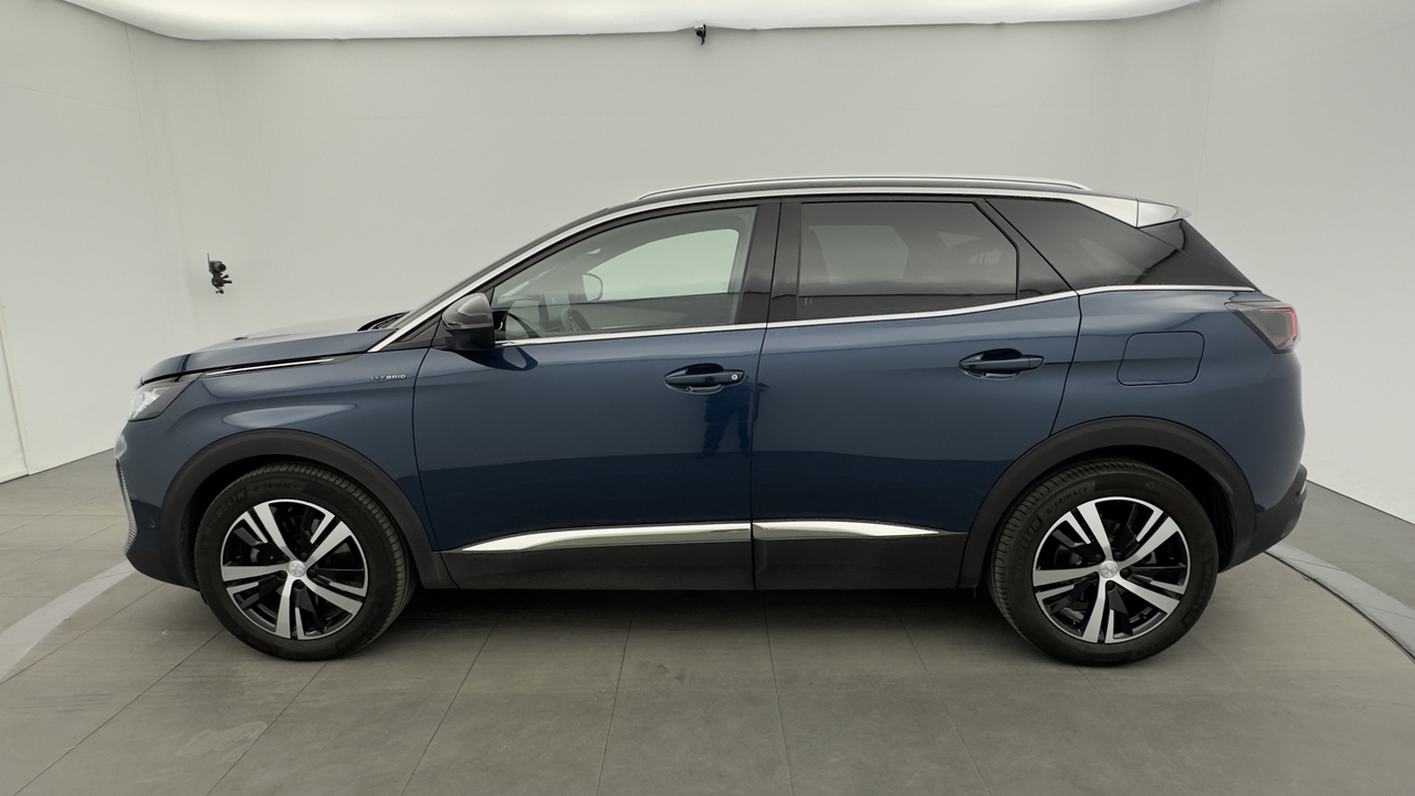 Peugeot 3008 Hybrid 225 e-EAT8 — photo 2