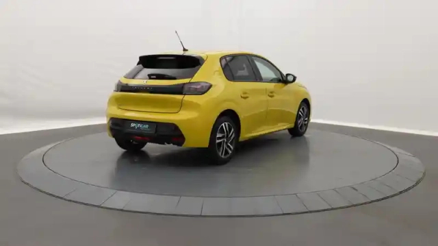 Peugeot 208 puretech 100 s&amp;s bvm6 allure — photo 1