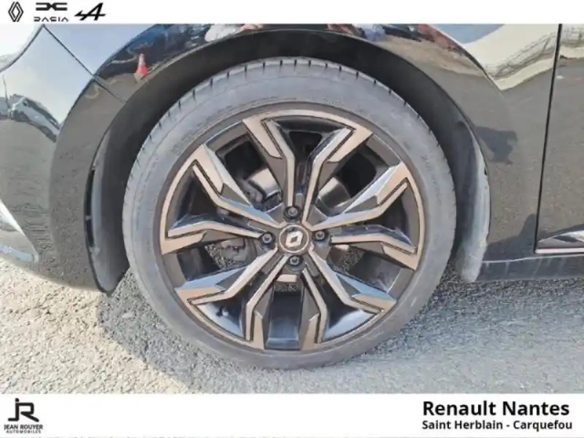 Renault Clio 1.0 tce 90ch lutecia — photo 9