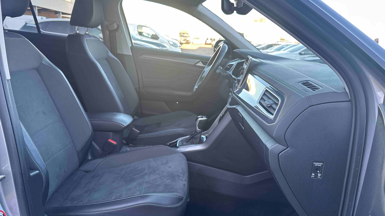 Volkswagen T-Roc 1.5 TSI EVO 150 Start/Stop DSG7 — photo 24