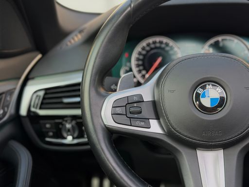 BMW Serie 5 520d 190 Steptronic8 - M Sport – 2018 – 117257 km – Diesel – Boîte Automatique — photo 8