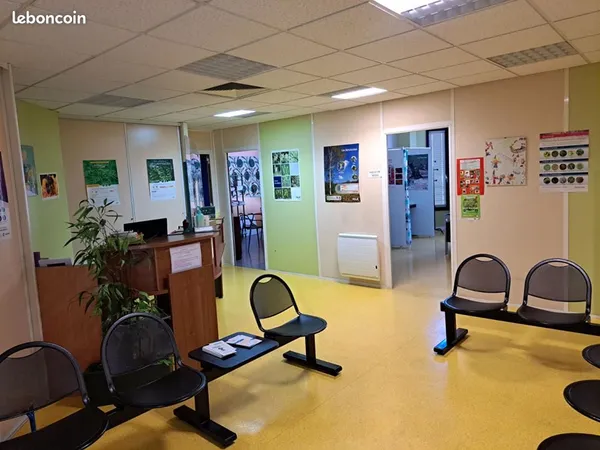 Local bureaux 115 m²