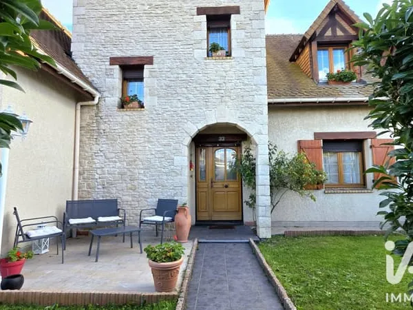 Maison 6 pièces 186 m²