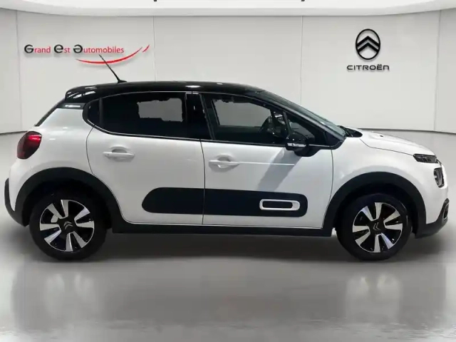 Citroën C3 1.2 puretech 83ch s&amp;s shine — photo 8