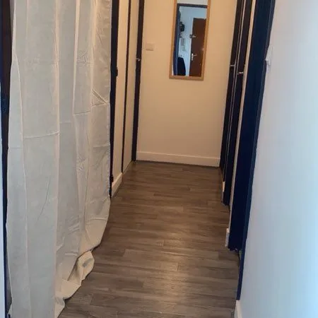 À VENDRE - APPARTEMENT 70 m² RÉNOVÉ + BALCON + GARAGE