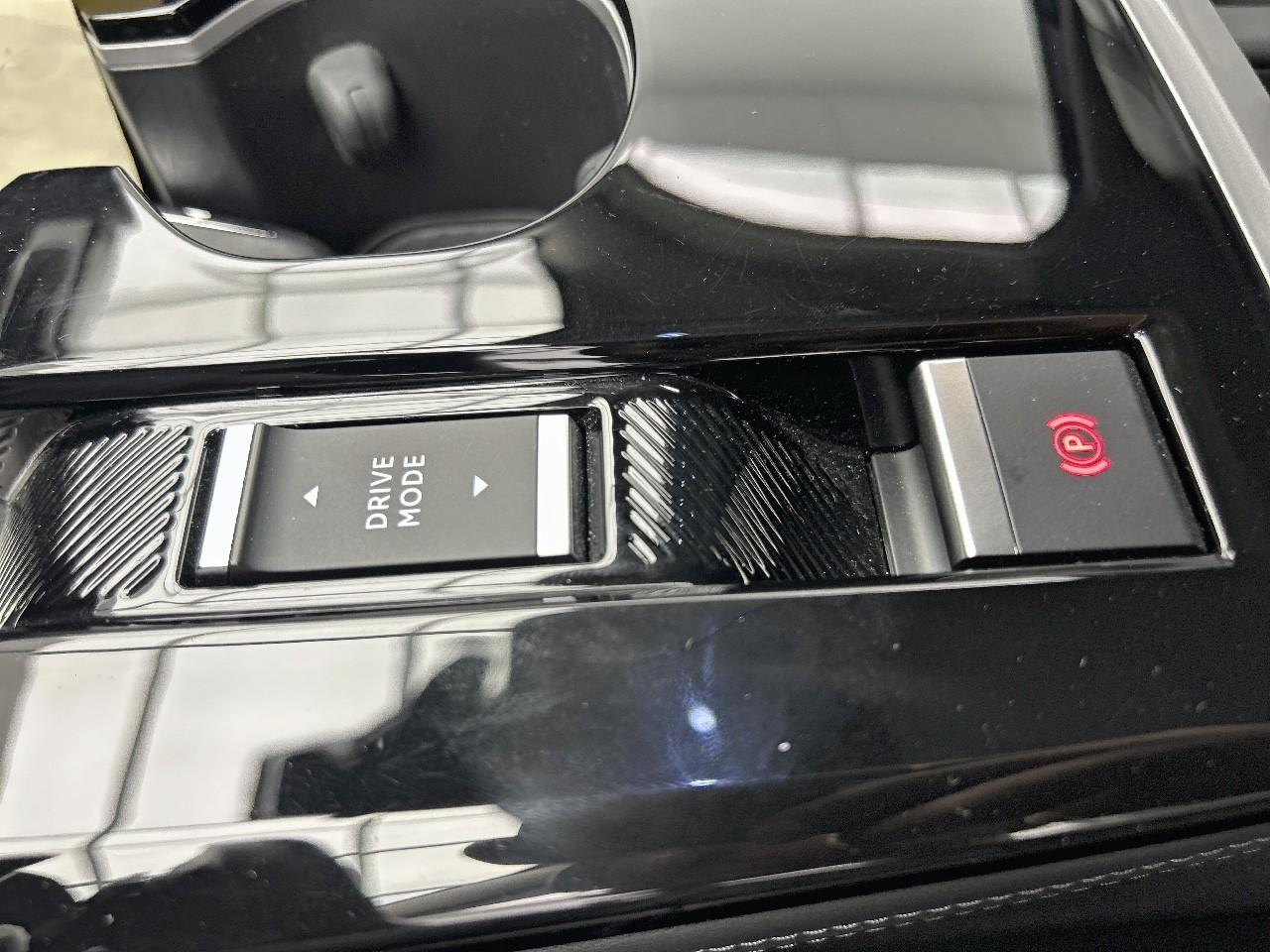 Citroën C5 X puretech 180 s&s eat8 shine pack — photo 18