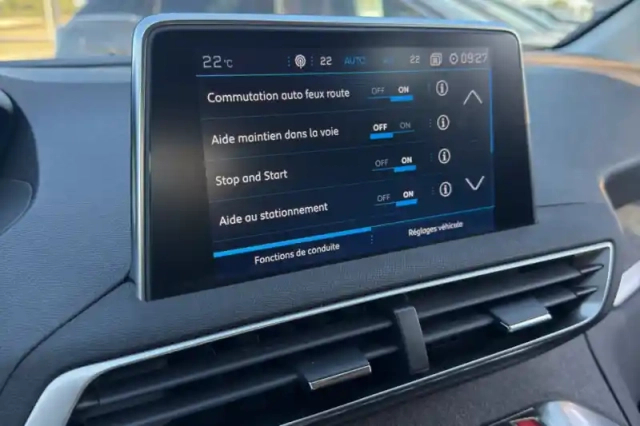 Peugeot 3008 puretech 130ch s&amp;s eat8 — photo 28
