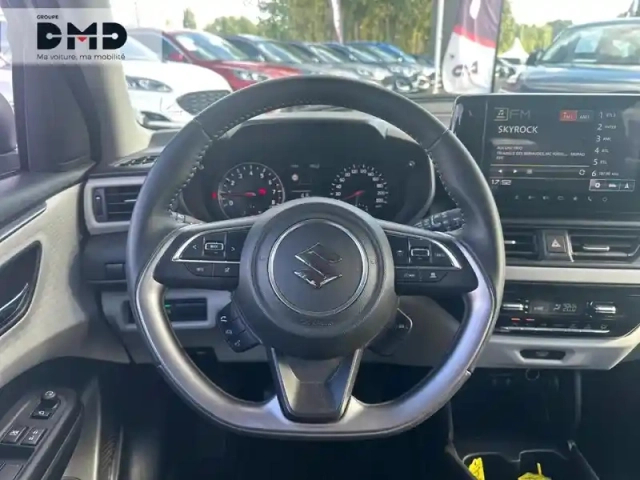 Suzuki Swift 1.2 hybrid 83ch pack — photo 7