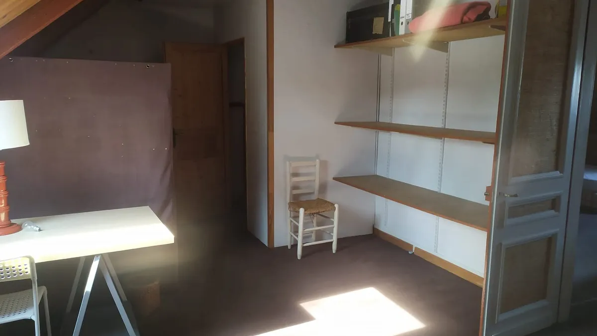 Photo 6