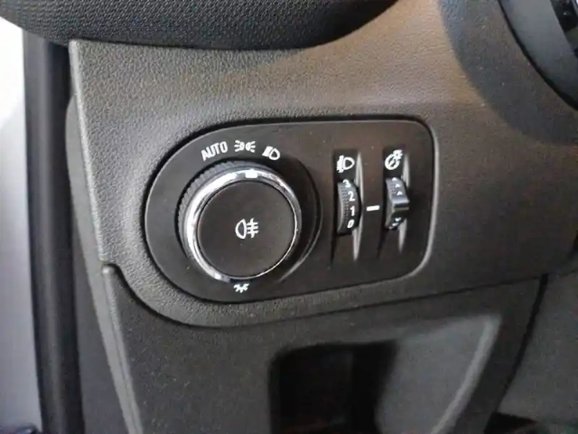 Opel Crossland 1.2 turbo 130 ch bva6 — photo 86
