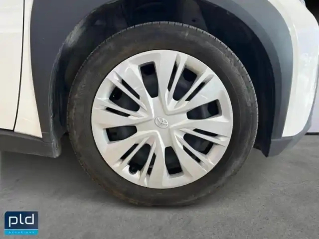 Toyota Aygo X 1.0 vvt-i 72ch active business my23 — photo 9
