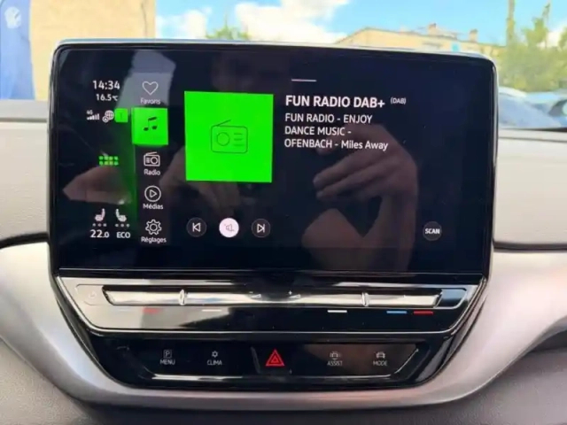 Volkswagen Id.4 204ch pro performance 77 kwh business — photo 14