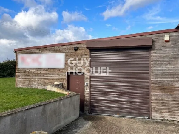 Local d’activité et entrepôt Location Oulins 470m² 2150€