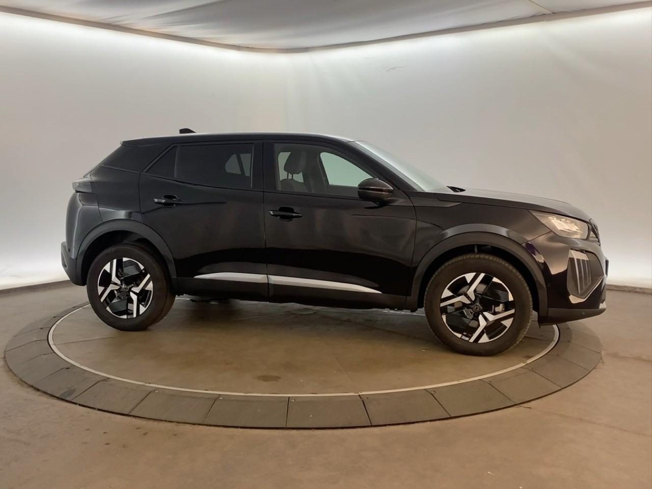 Peugeot 2008 hybrid 145 ch e-dcs6 allure — photo 4
