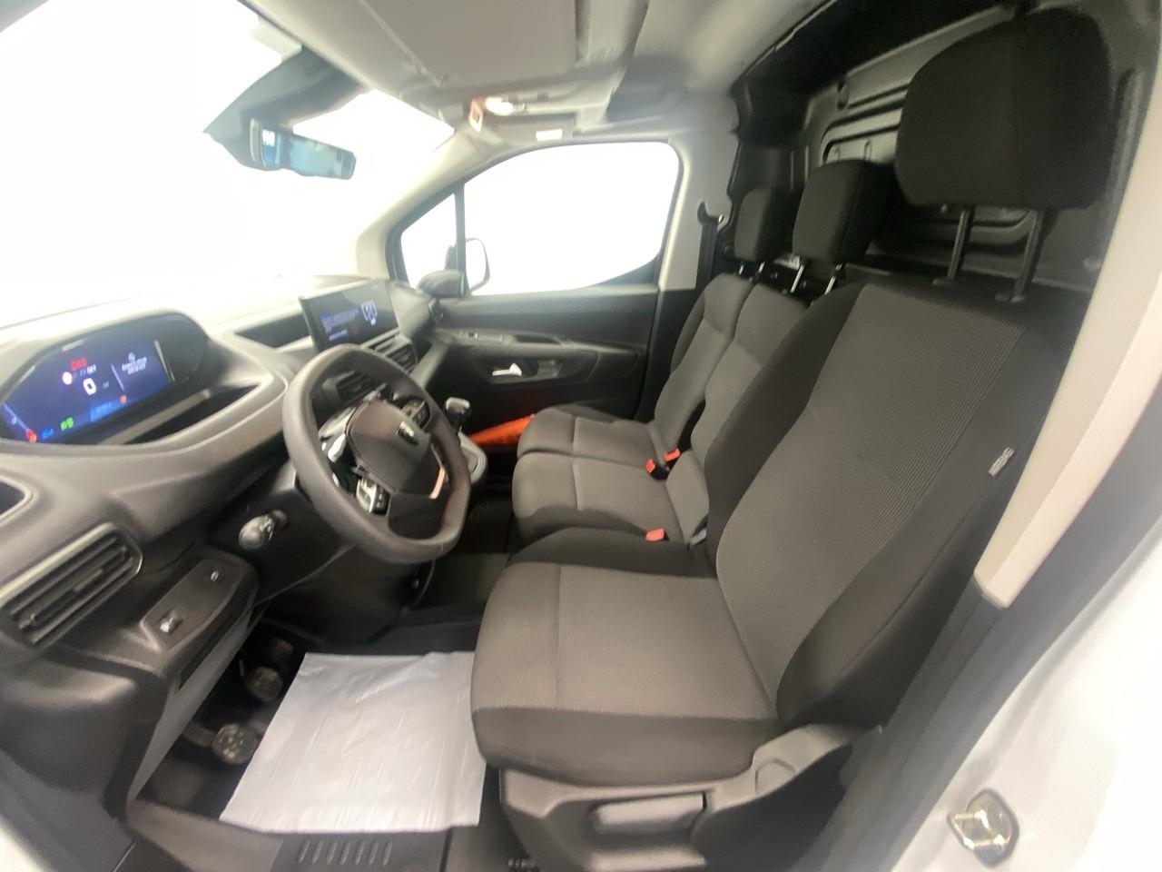 Peugeot Partner fourgon m 650 kg bluehdi 100 s&s bvm6 — photo 9
