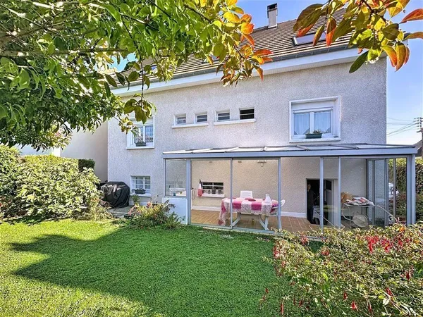 Maison 5 pièces 140 m²