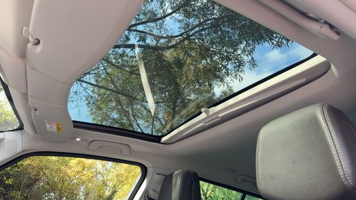 Renault Espace 1.6 dCi 160 EDC6 - Zen – 2017 – 126137 km – Diesel – Boîte Automatique — photo 4