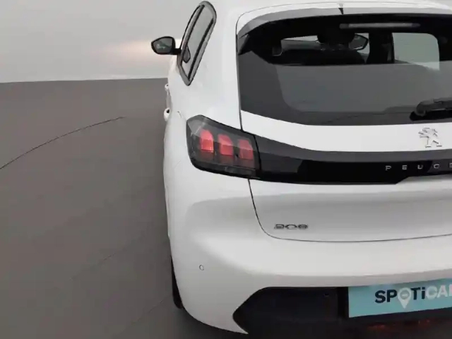 Peugeot 208 puretech 75 s&amp;s bvm5 — photo 17