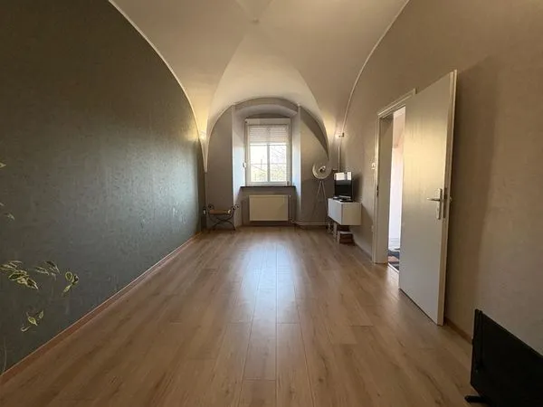 Maison de village 8 pièces 235 m²