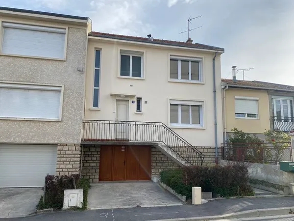 MAISON DE VILLE AVCE GRAND JARDIN REIMS