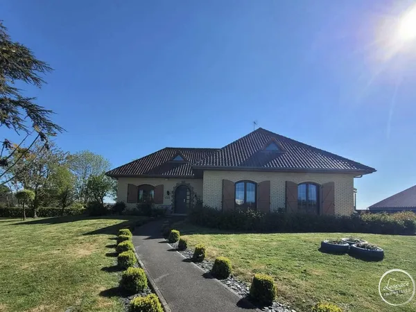 Maison de luxe 7 pièces 162 m²