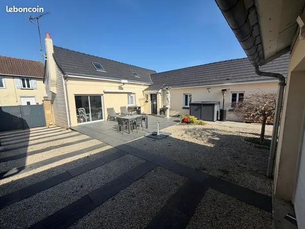 Maison 6 pièces 120 m²