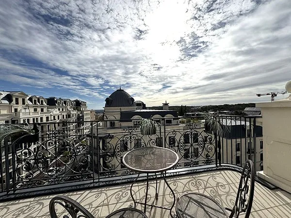Vends appartement rare penthouse duplex