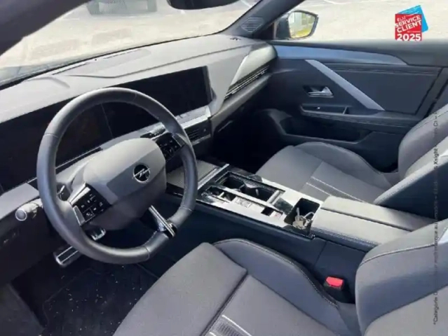 Opel Astra 1.6 turbo 180ch hybrid gs bva8 — photo 15