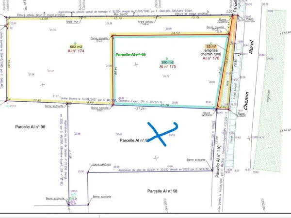 Terrain 450 m²