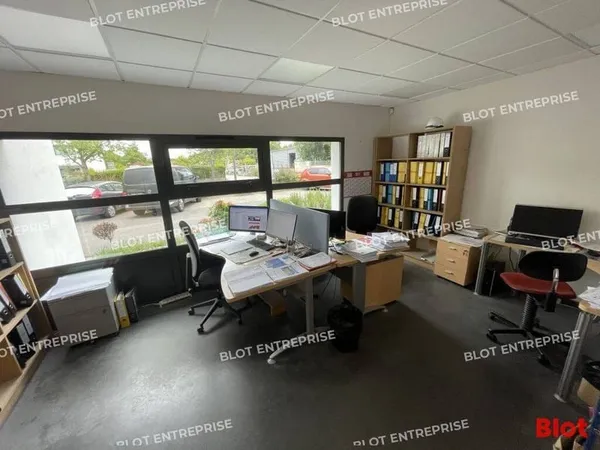 Bureaux 170 m²