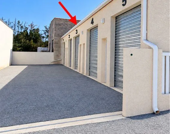 Local d’activité et entrepôt Location Lieuran-lès-Béziers 55m² 495€