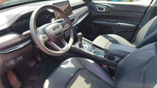 Jeep Compass 1.5 Turbo 130 e-Hybrid 2WD DCT7 - S – 2024 – 74600 km – Hybride essence – Boîte Automatique — photo 25