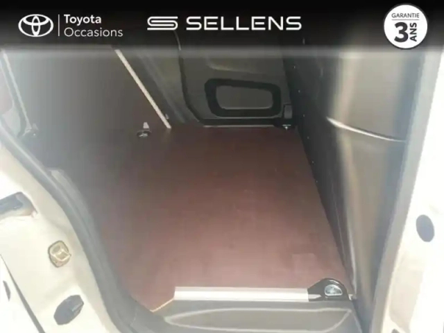 Toyota Proace city medium electric 136ch 50 kwh start mc24 — photo 13
