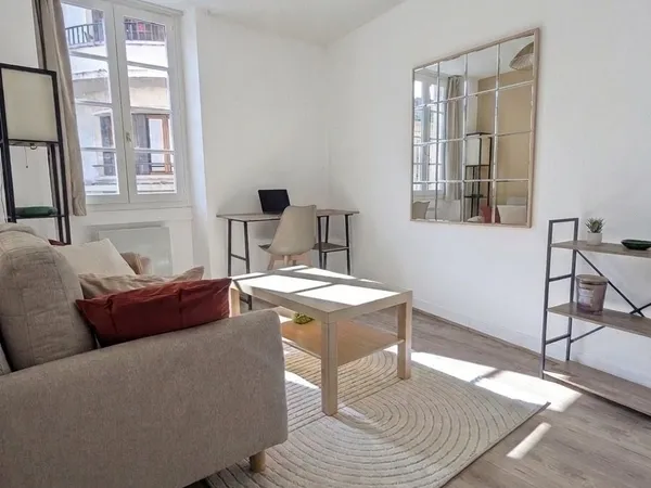 Loue appartement T2 rénové