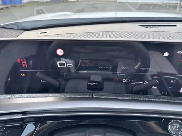 Peugeot 3008 hybrid 145 e-dcs6 — photo 50