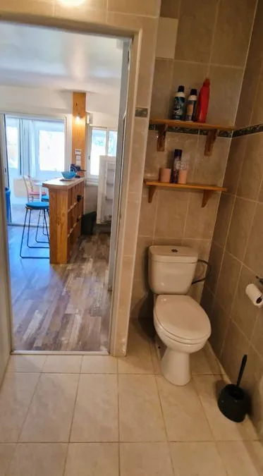 Photo 8