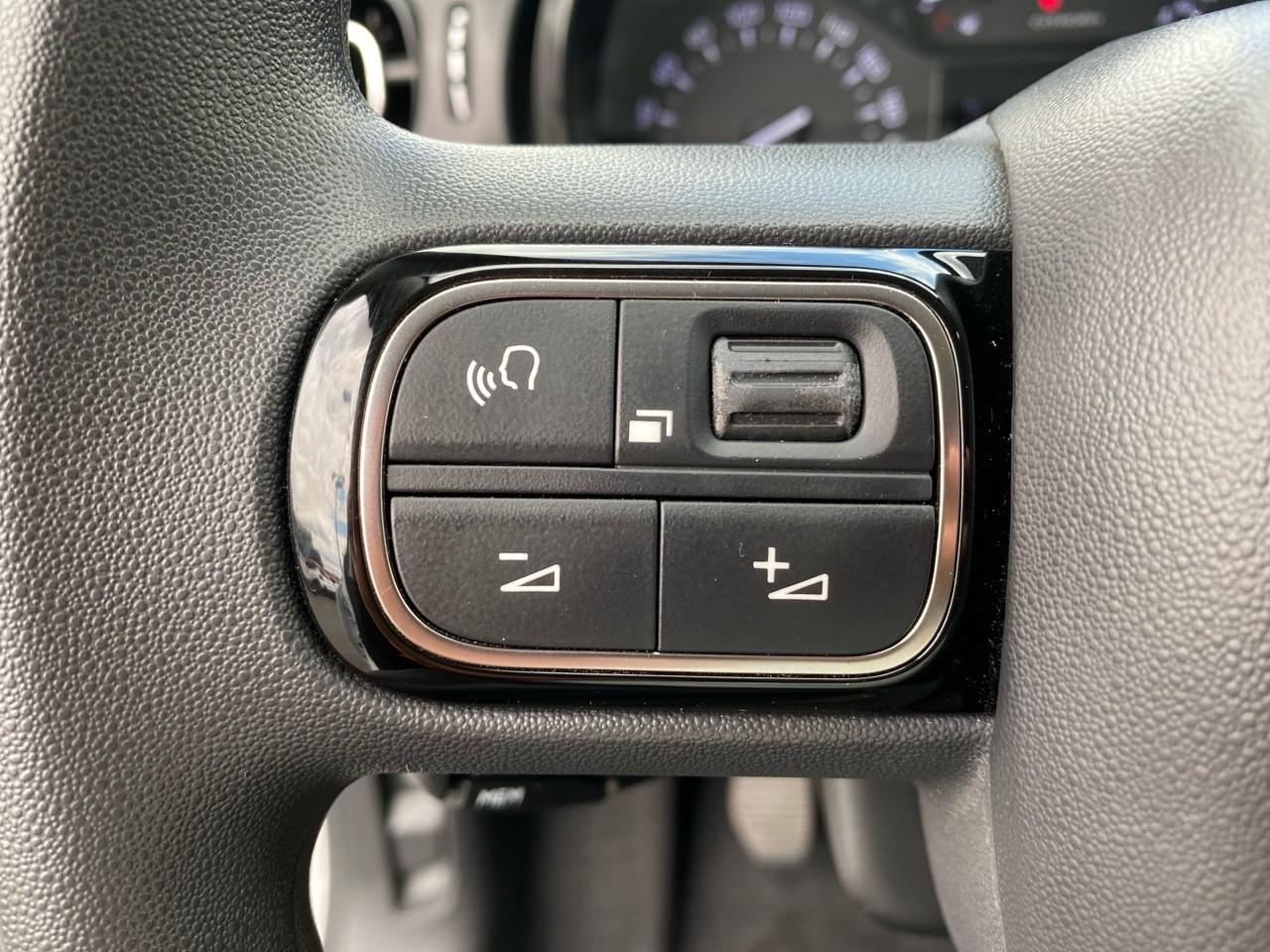 Citroën C3 1.2 puretech 83ch s&s shine — photo 19