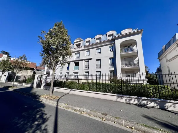 Le Perreux - Centre-ville / Mairie
