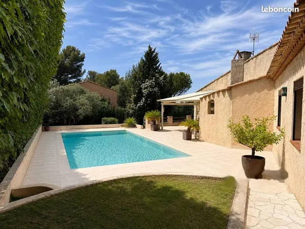 Maison 5 pièces 150 m²