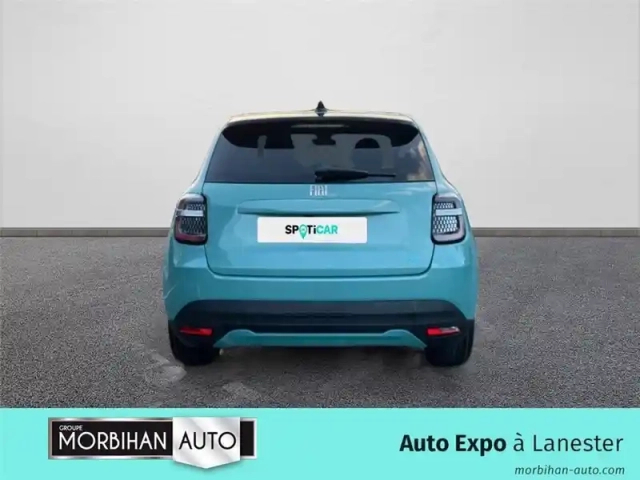 Fiat 600 54 kwh 156 ch — photo 65