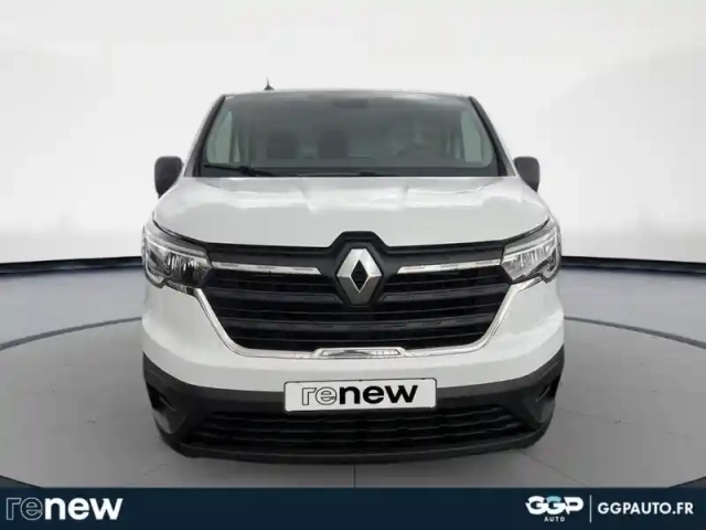 Renault Trafic fg l1h1 2t8 2.0 blue dci 110ch confort — photo 8