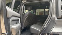 Land-Rover Defender 110 2.0 P300e PHEV X-Dynamic SE — photo 13