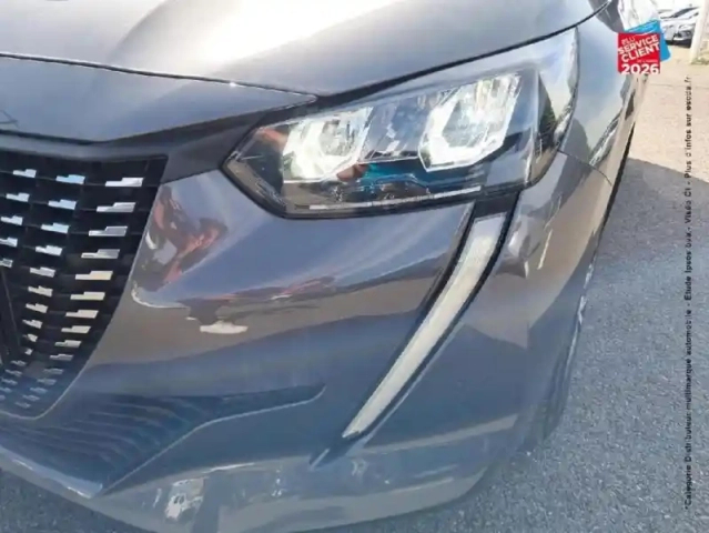 Peugeot 208 1.2 puretech 100ch s&amp;s allure 118g — photo 13
